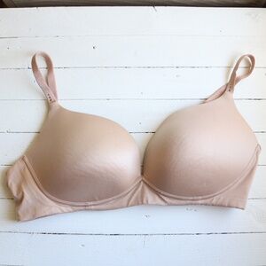 Victorias Secret nude wireless bra
